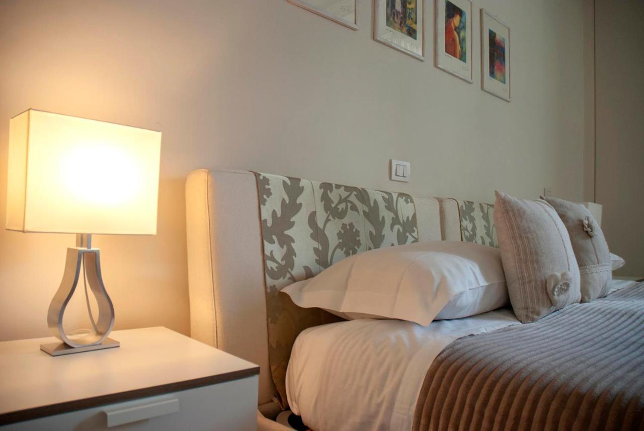 Bea Suites Luxury Rooms โรม ภายนอก รูปภาพ