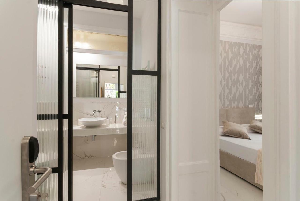 Bea Suites Luxury Rooms โรม ภายนอก รูปภาพ